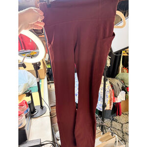 Women's Fabletics Burgundy Leggings Size M